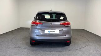 Leasing Le transport des passagers Renault Scenic 2021