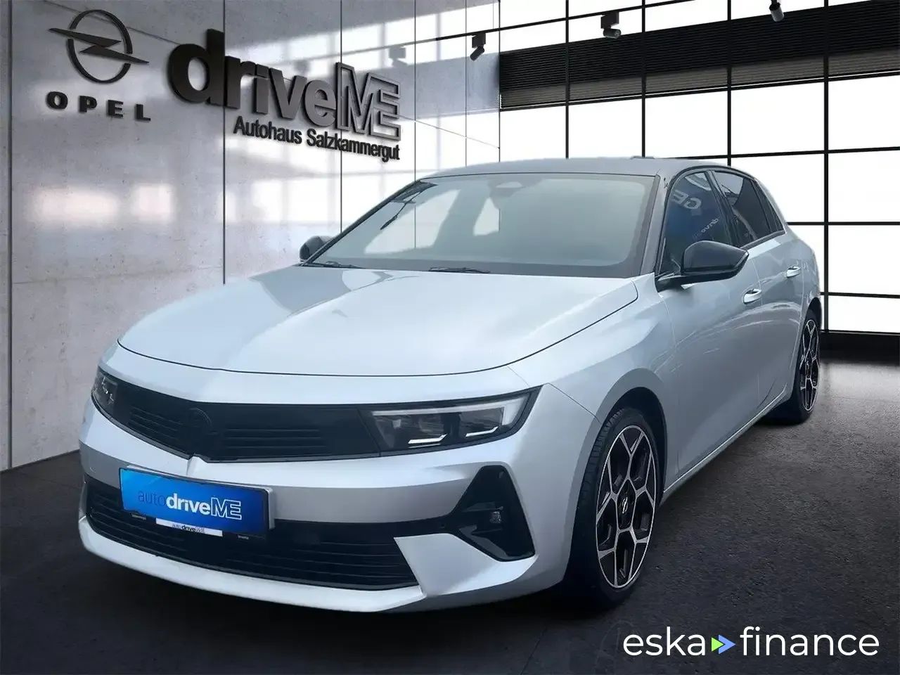 Lízing Sedan Opel Astra 2023