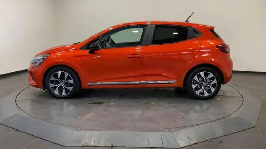 Renault Clio 2023