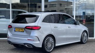 Financování Hatchback MERCEDES B 180 2024