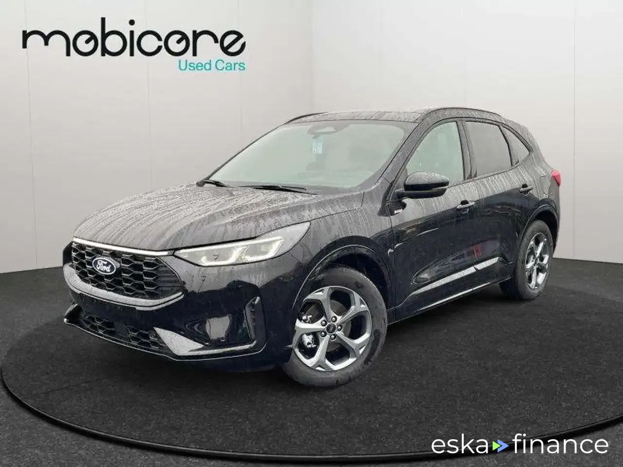 Lízing Sedan Ford Kuga 2024