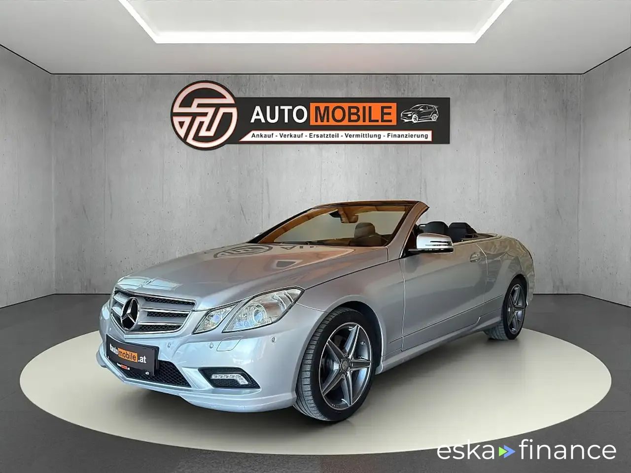 Financování Konvertibilní MERCEDES E 350 2012