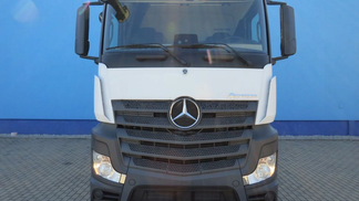 Leasing Tractor unit MERCEDES 1842 2019