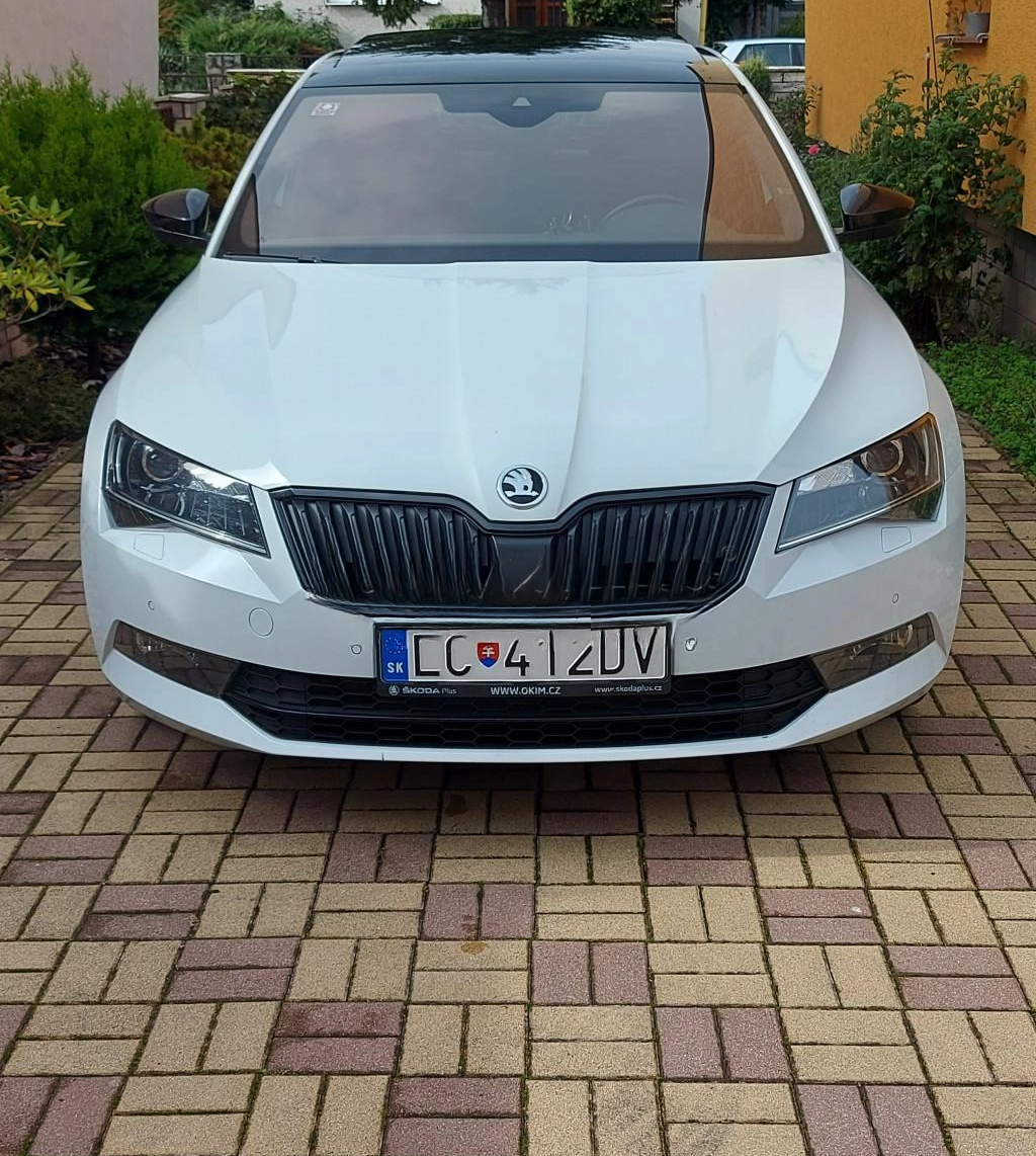 Lízing Sedan Skoda Superb 2018