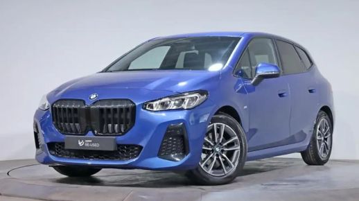 BMW 218 2023