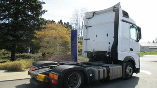 Ciągnik siodłowy MERCEDES ACTROS 2017