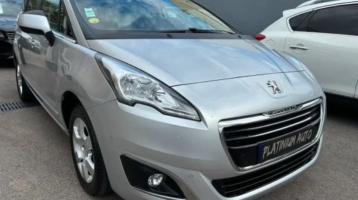 Peugeot 5008 2016