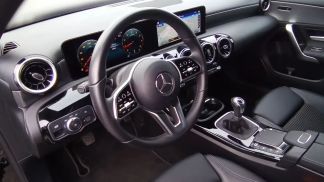 Leasing Hatchback MERCEDES A 160 2021