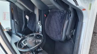 Lízing Sedan MERCEDES E 220 2011