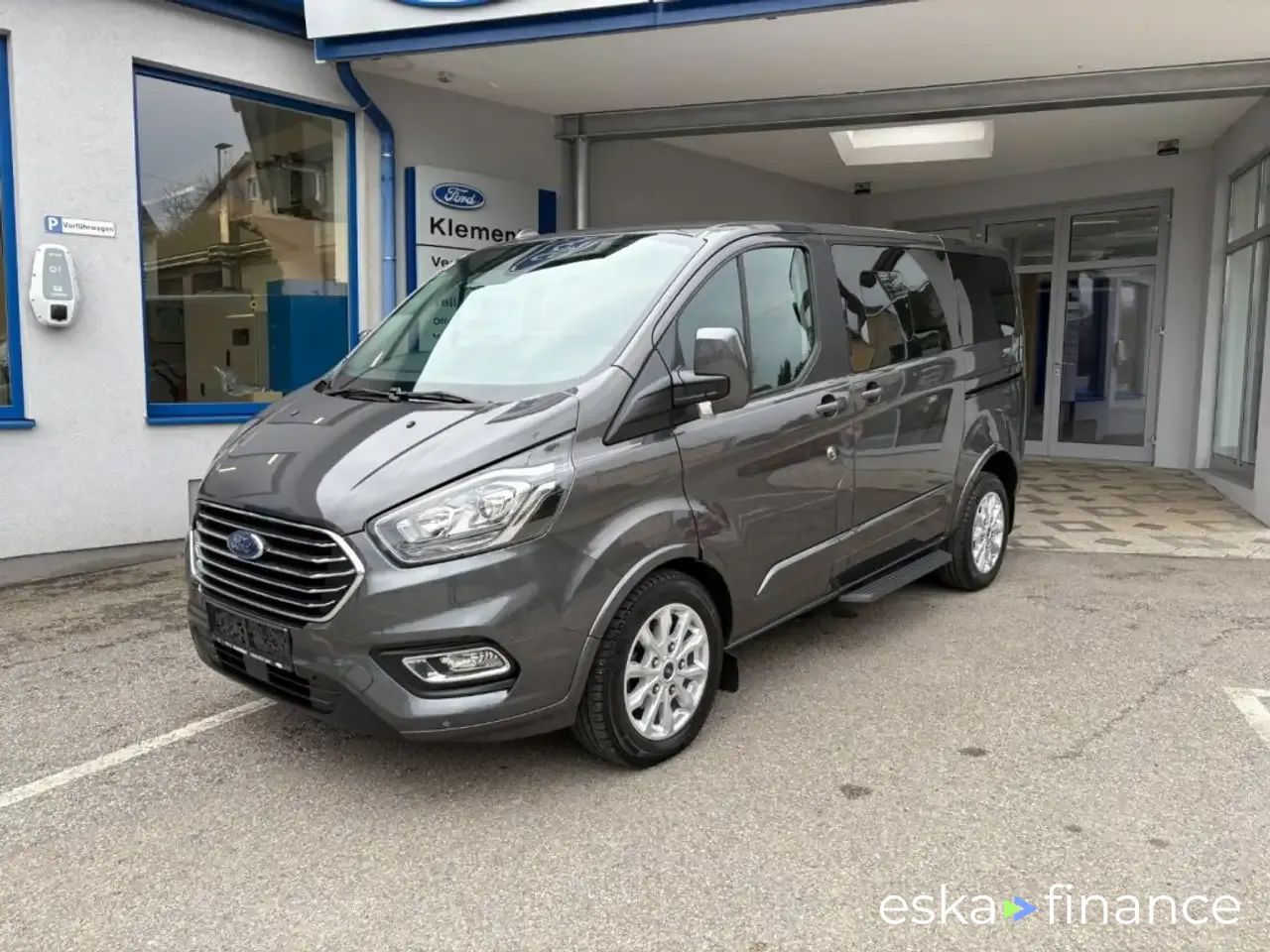 Financování Hatchback Ford Tourneo Custom 2022