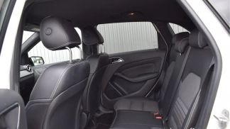 Lízing Hatchback MERCEDES B 200 2015