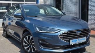 Lízing Sedan Ford Focus 2024