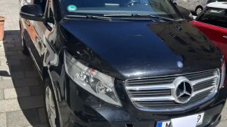 Lízing Hatchback MERCEDES V 220 2015