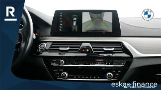 Lízing Kombi BMW 530 2018