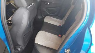 Lízing Sedan Peugeot 208 2020