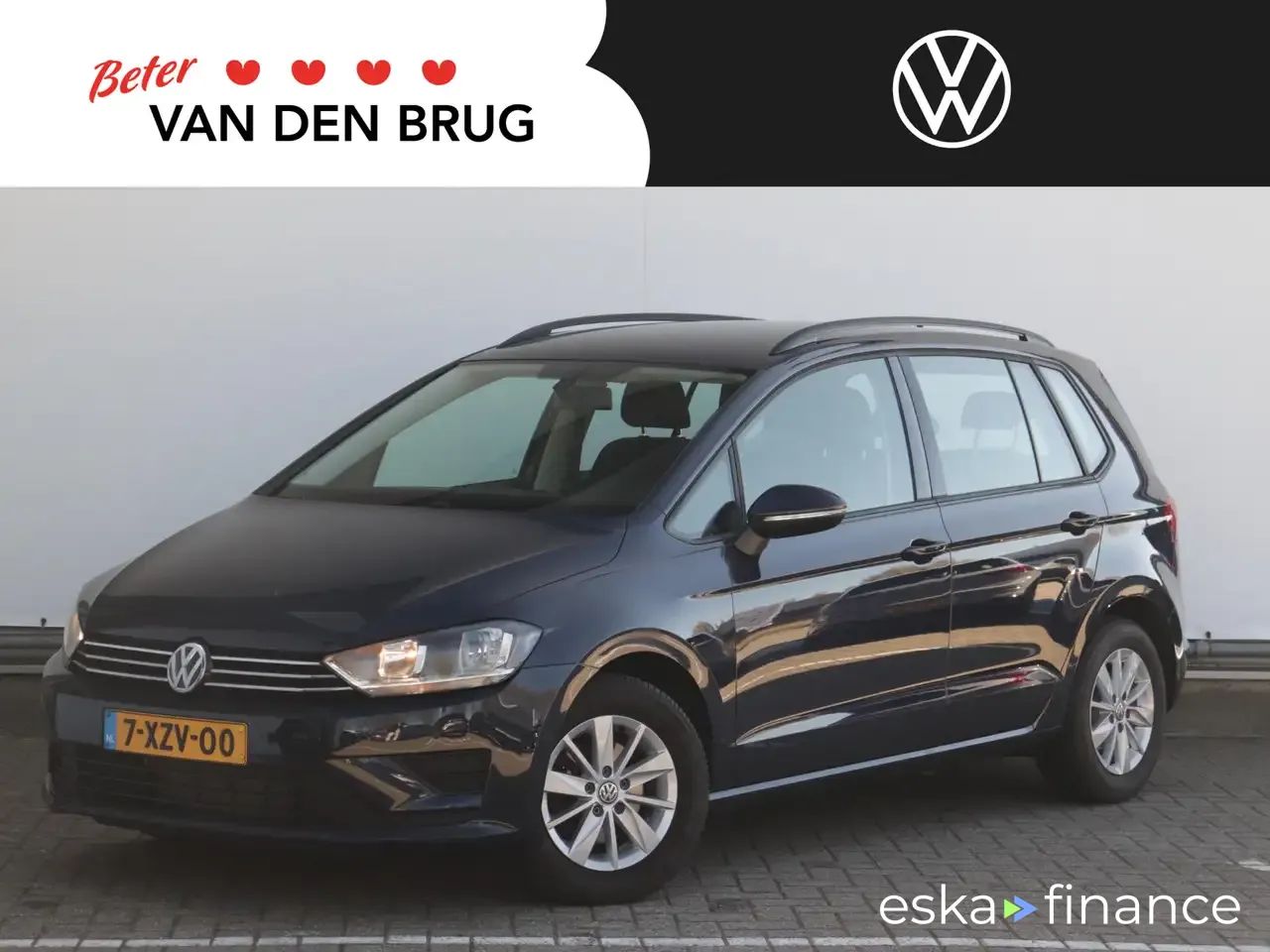 Lízing Hatchback Volkswagen Golf Sportsvan 2015