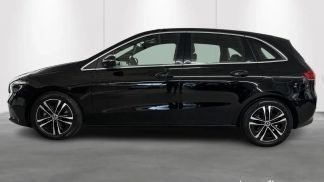 Lízing Hatchback MERCEDES B 180 2023