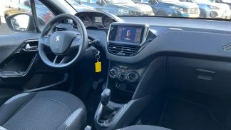 Leasing Hatchback Peugeot 208 2016