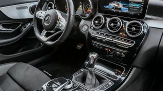 Financování Kupé MERCEDES C 180 2019