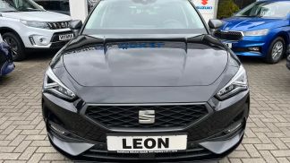 Lízing Sedan Seat Leon 2024