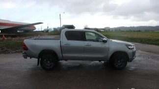 Finansowanie SUV Toyota Hilux 2024