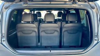 Lízing Hatchback MERCEDES EQV 300 2022