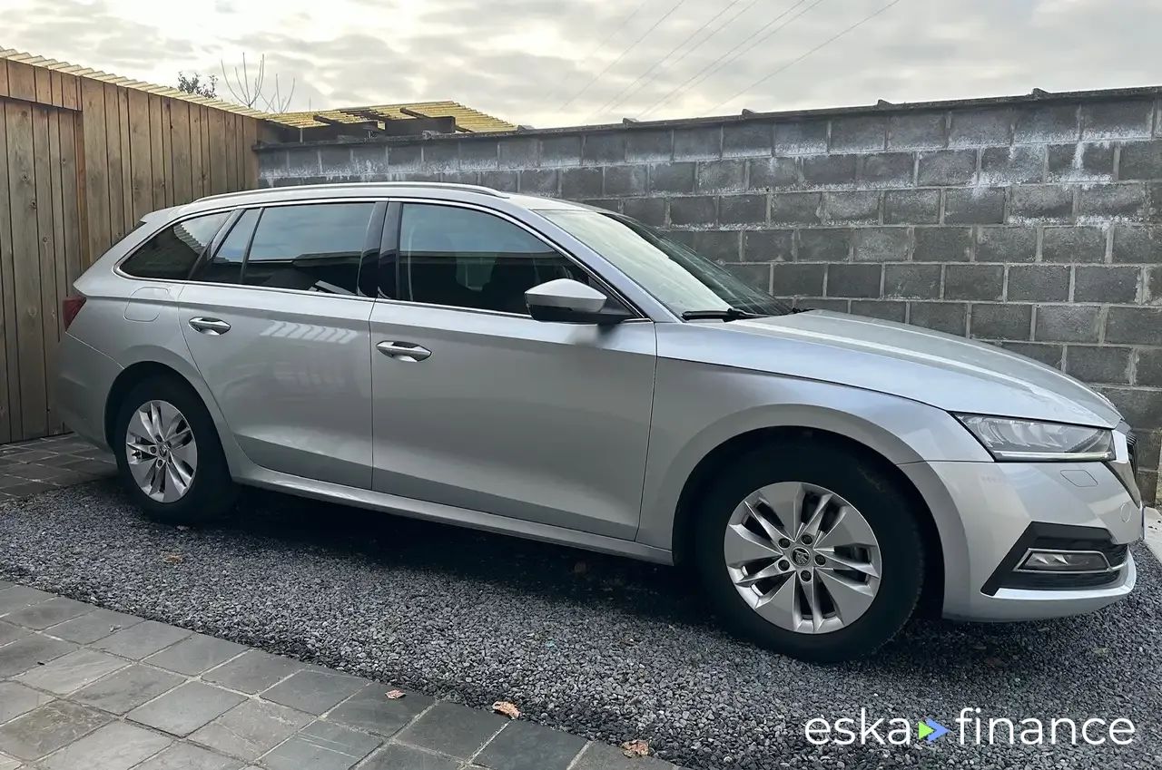 Leasing Wagon Skoda Octavia 2021