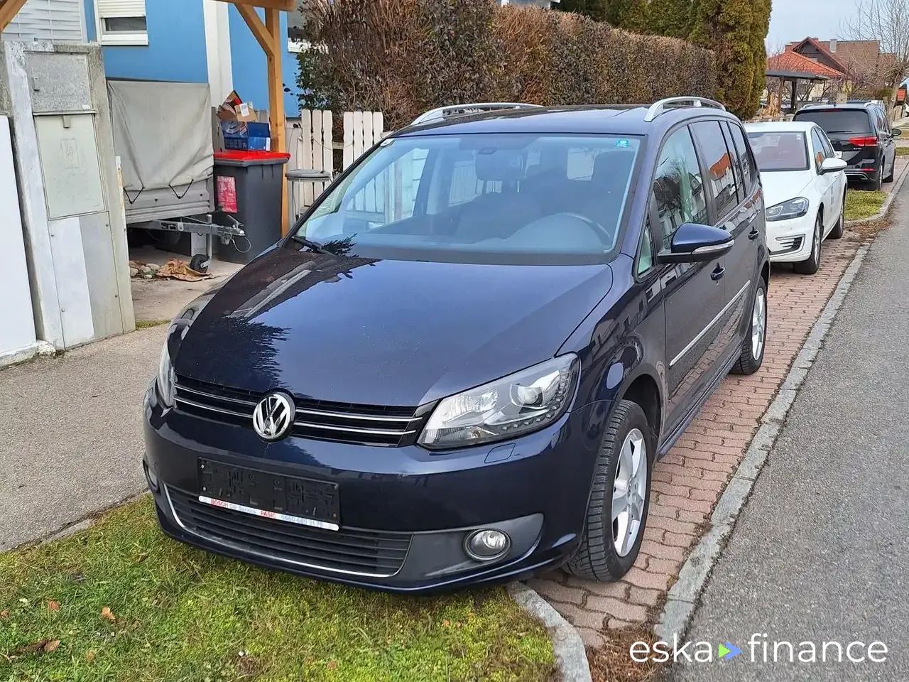 Leasing Hatchback Volkswagen Touran 2013