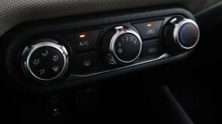 Leasing Hatchback Nissan Micra 2018