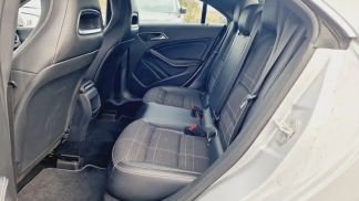 Lízing Sedan MERCEDES CLA 200 2014