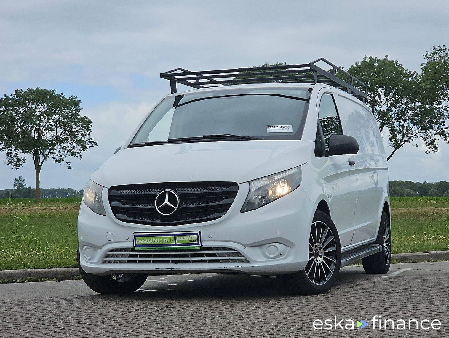 Lízing Van Mercedes-Benz VITO 109 2015