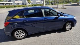 Leasing Wagon MERCEDES B 180 2012