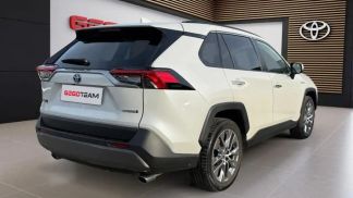 Finansowanie SUV Toyota RAV 4 2021