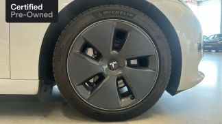 Lízing Sedan Tesla Model 3 2021