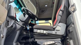 Finansowanie Ciągnik siodłowy Renault MAGNUM 480 2011