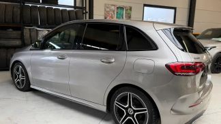 Lízing Hatchback MERCEDES B 160 2021