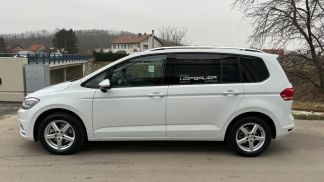 Financování Hatchback Volkswagen Touran 2025