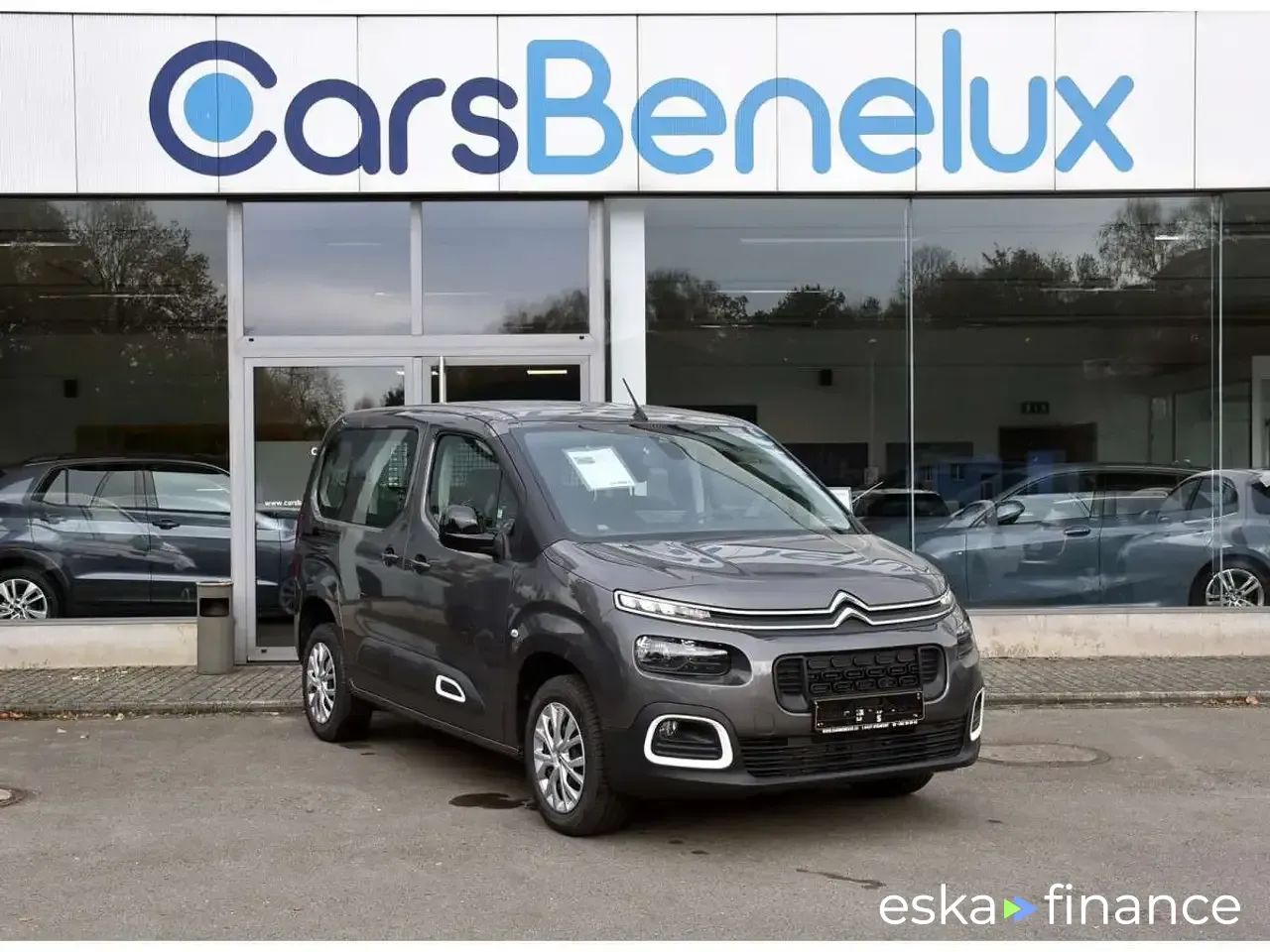Leasing Hatchback Citroën Berlingo 2024