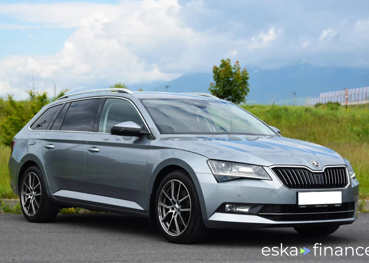 Lízing Kombi Skoda SUPERB COMBI 2019