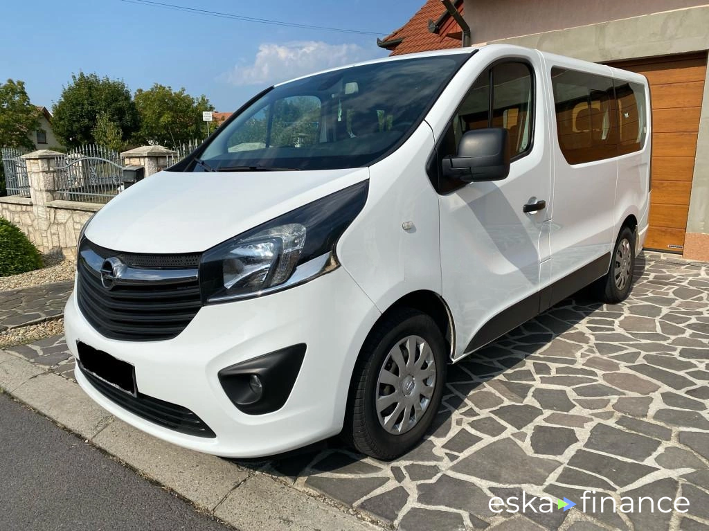 Van Opel Vivaro 2017