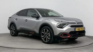 Lízing Sedan Citroën E-C4 X 2023