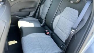 Leasing Sedan Renault Clio 2025