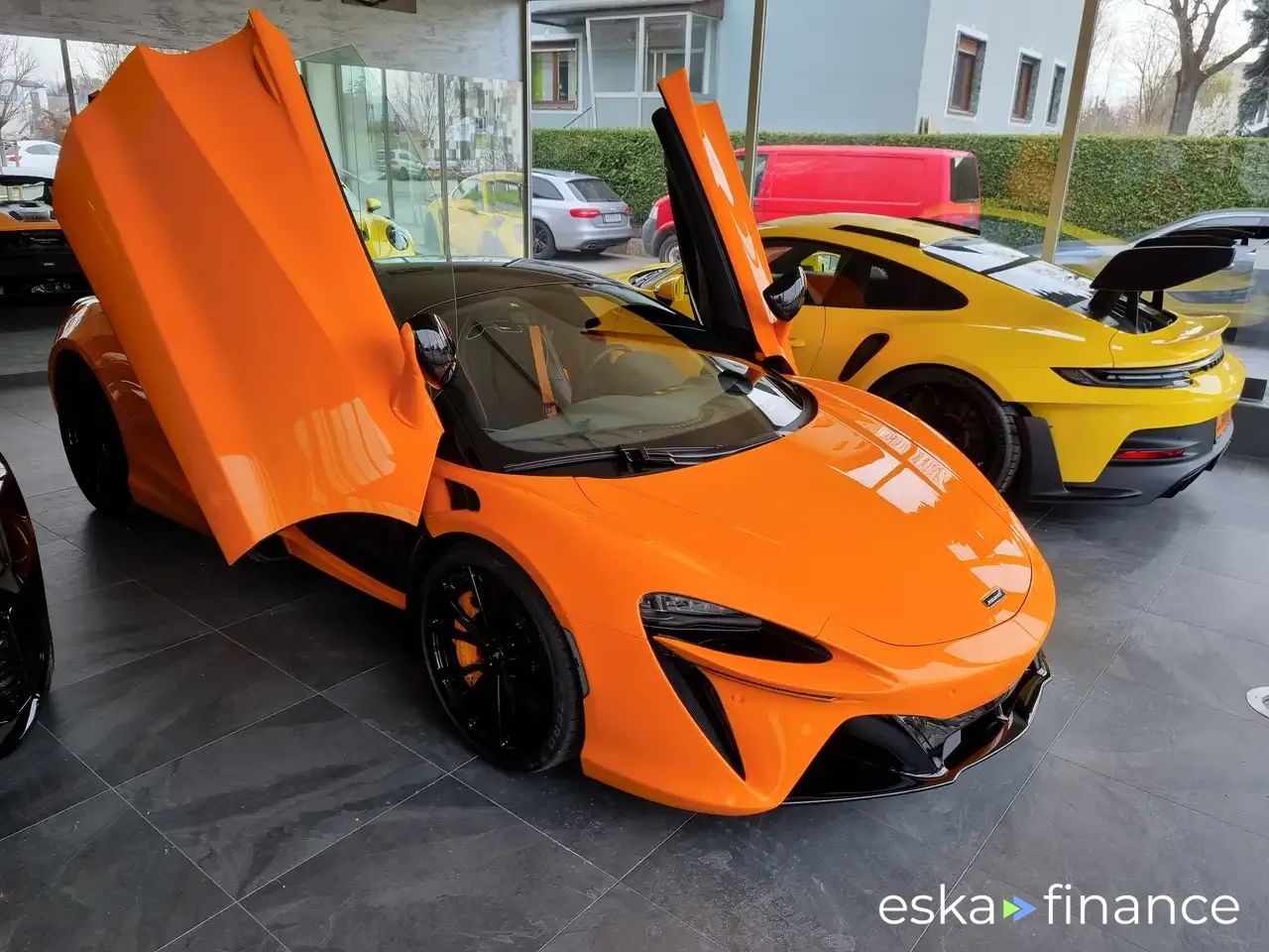 Lízing Kupé McLaren Artura 2024