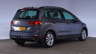 Financování Hatchback Volkswagen Golf Sportsvan 2019