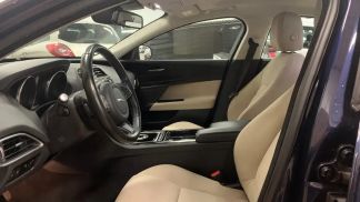Lízing Sedan Jaguar XE 2018