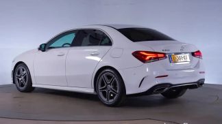 Lízing Sedan MERCEDES A 200 2019