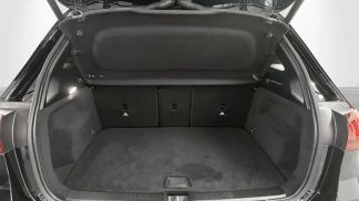 Lízing Hatchback MERCEDES B 180 2023