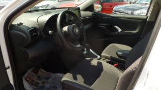 Lízing Sedan Toyota Yaris 2021