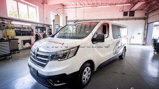 Finansowanie Transport pasażerów Renault Trafic 2021