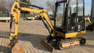 Leasing Excavateur sur chenilles Caterpillar 301.7D 2017